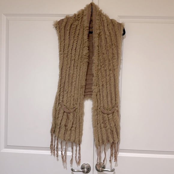 Sisters rabbit fur fringe knit vest size S - Picture 4 of 7